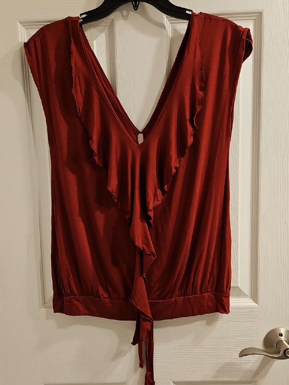 Women’s Ruffle V-Neck Tank Top - Rust